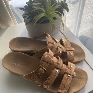 Vionic Slip-on Sandals